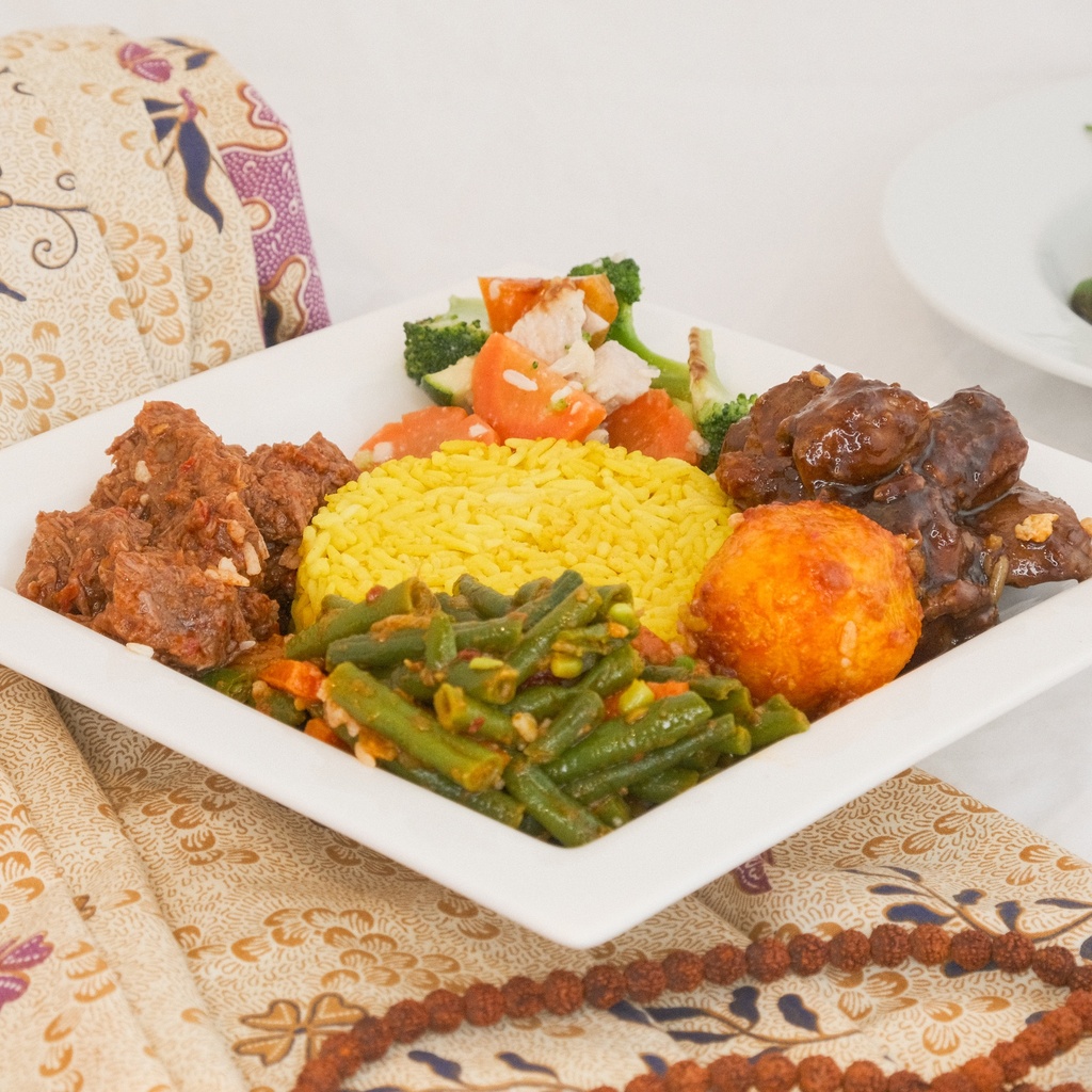 Nasi kuning rames